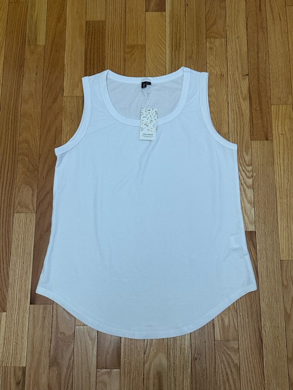 Classic Scoop Neck White Tank — Lightweight Everyday Layer